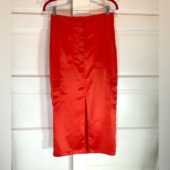 HOUSE OF HARLOW CARGO SKIRT - Picture 3 of 15